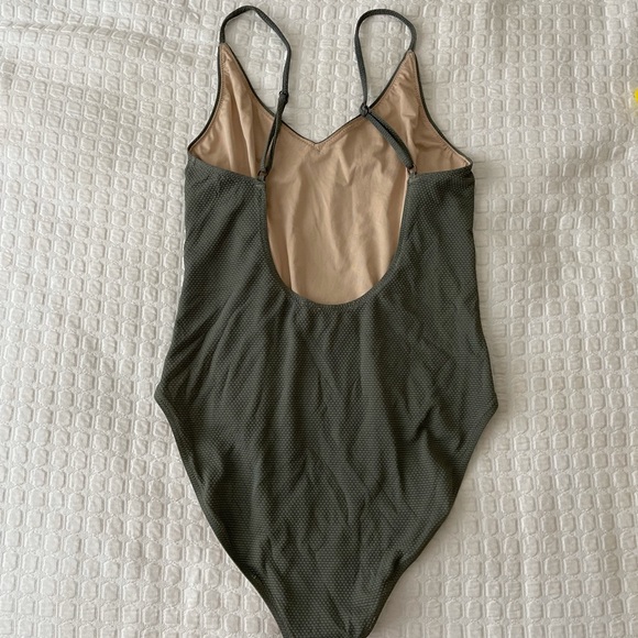 COPY - ✨spell the gypsy swimsuit✨ - Picture 7 of 10